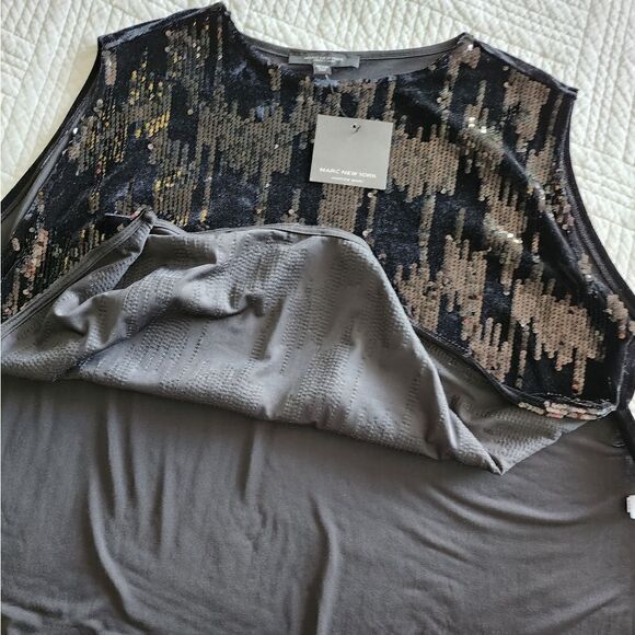 Marc new york velvet and sequins boxi half open sides top - Picture 12 of 12